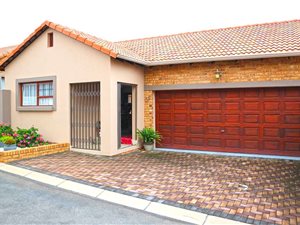 3 Bed Townhouse in Chancliff Ridge