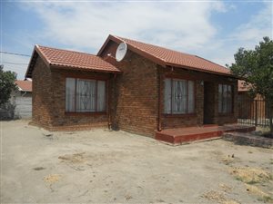 2 Bed House in Boitekong
