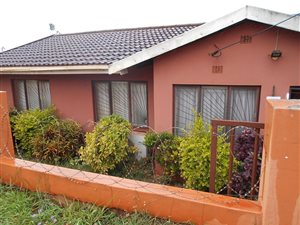 3 Bed House in Ngwelezana