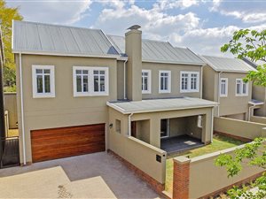3 Bed Duplex in Fourways