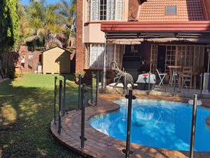 3 Bed Townhouse in Eldoraigne