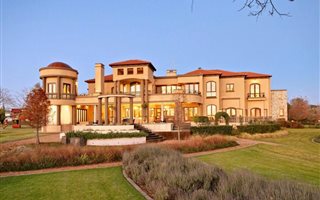5 Bedroom House in Saddlebrook Estate