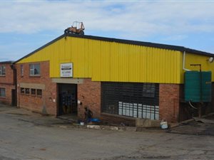 900 m² Industrial space in Marburg