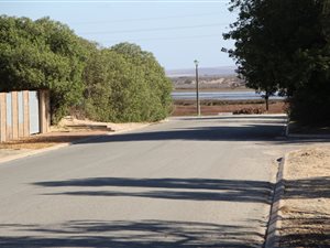 837 m² Land available in Velddrif