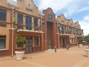 188 m² Commercial space in Faerie Glen