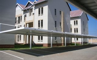 2 Bedroom Apartment in Kosmosdal