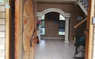 5 Bedroom House in Bartlett