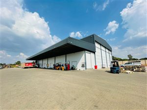 1350 m² Industrial space in Montana Park