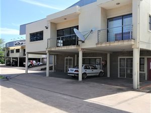 990 m² Industrial space in Shakas Head