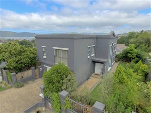3 Bed House in Knysna Central