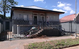 6 Bedroom House in Judiths Paarl