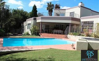 4 Bedroom House in Bryanston West