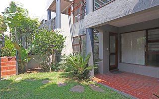 2 Bedroom Apartment in Elton Hill