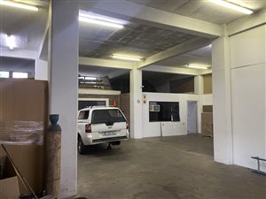 268 m² Industrial space in Pinetown Central
