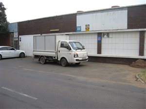 385 m² Industrial space in Jacobs