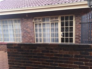 1 Bed Garden Cottage in Wilro Park
