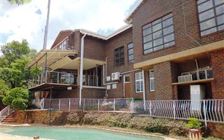 4 Bedroom House in Lydiana