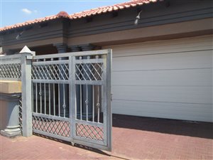 3 Bed House in Mabopane