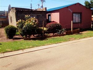 2 Bed House in Daveyton