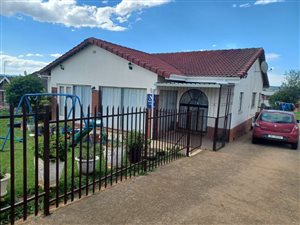3 Bed House in Howick West