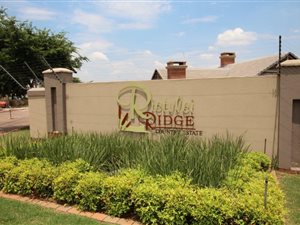 786 m² Land available in Rietvlei Ridge Country Estate