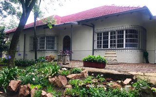 4 Bedroom House in Bramley