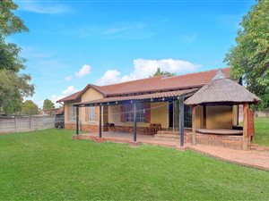 3 Bed House in Bloubosrand