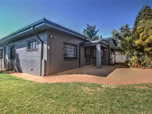 3 Bed House in Edendale