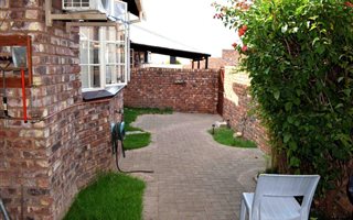 3 Bedroom Townhouse in Uitsig