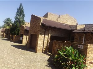 2 Bedroom Cluster in Mayfield Park