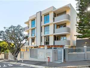 1 Bed Apartment in Vredehoek