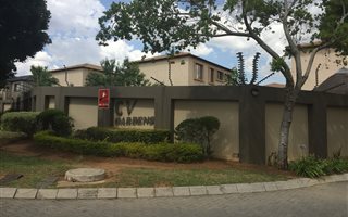 3 Bedroom House in Country View