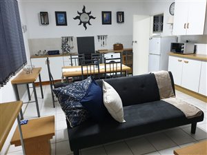 1 Bed Garden Cottage in Putfontein AH