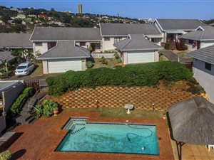 3 Bed Simplex in Sunningdale