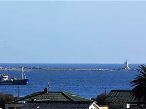 900 m² Land available in Britannica Heights