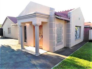 3 Bed House in Delmore Park