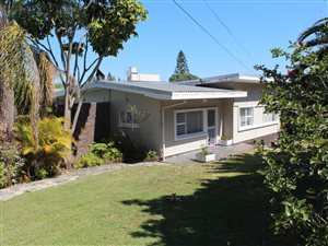 4 Bed House in Vredelust