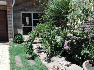 3 Bed Townhouse in Krugersdorp Central