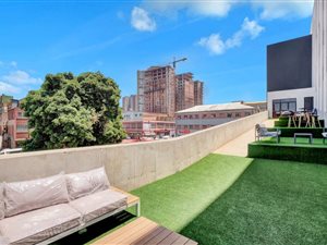 1 Bedroom Apartment in Doornfontein