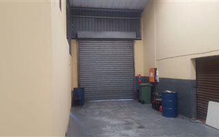 228 m² Commercial space in Amanzimtoti