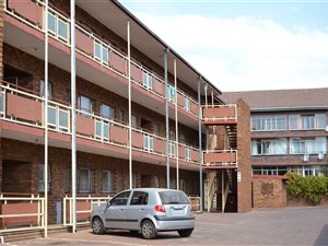 1.5 Bed Apartment in Pretoria Gardens