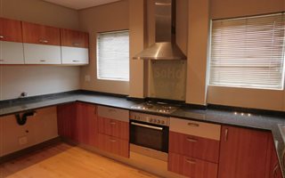 2 Bedroom Townhouse in Melrose