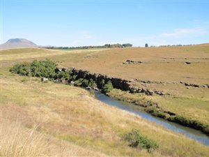 1.7 ha Land available in Kamberg