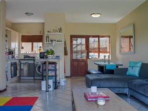 2 Bed Townhouse in Mooikloof Equestrian Estate
