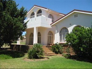 5 Bed House in Bonnievale