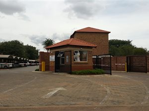 2 Bed House in Lephalale (Ellisras)