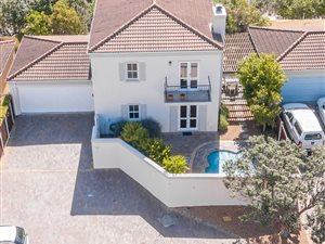 3 Bed House in Kronenzicht