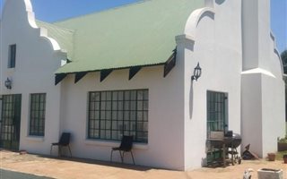 1 ha Farm in Grootfontein Estate