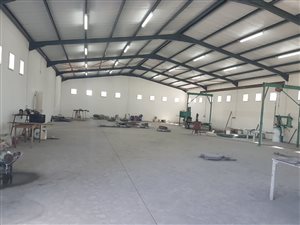 535 m² Industrial space in Kwaggafontein