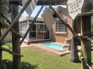 3 Bed Townhouse in Florauna